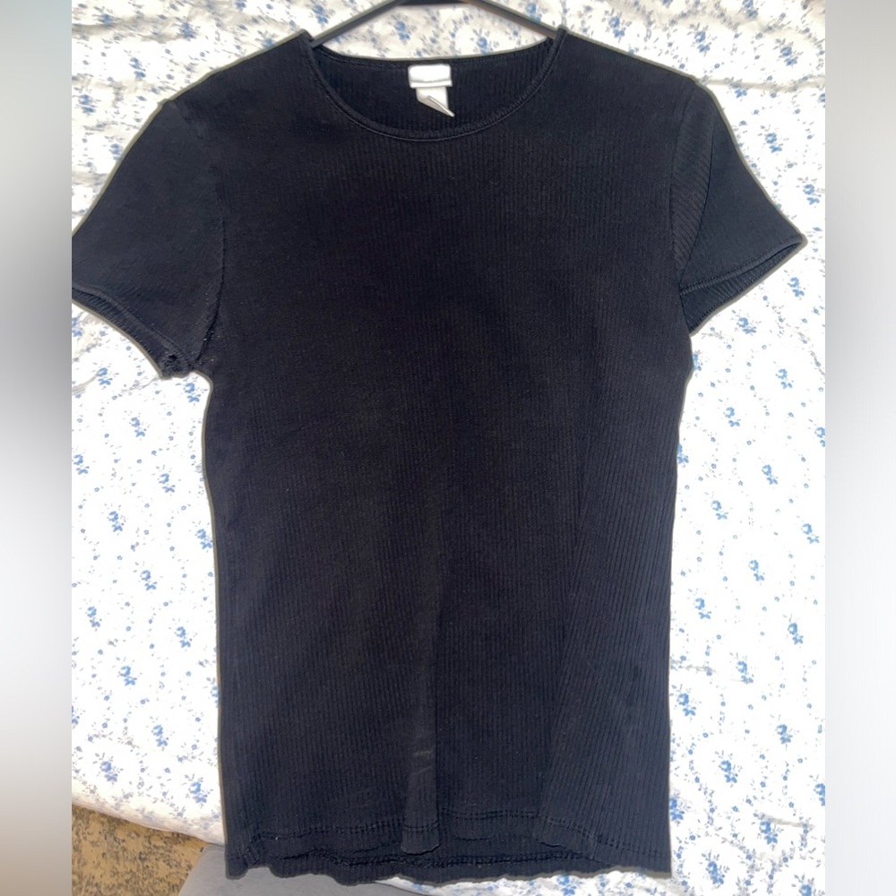 H&M basic black top